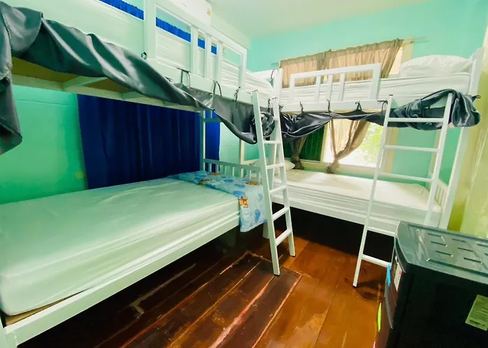 Garden Hostal Bangkok